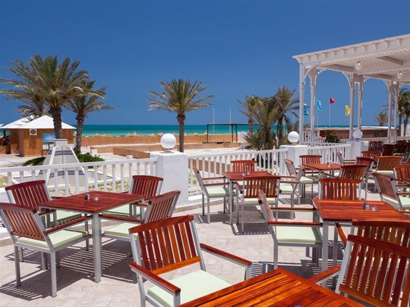 Hotel Calimera Yati 4*